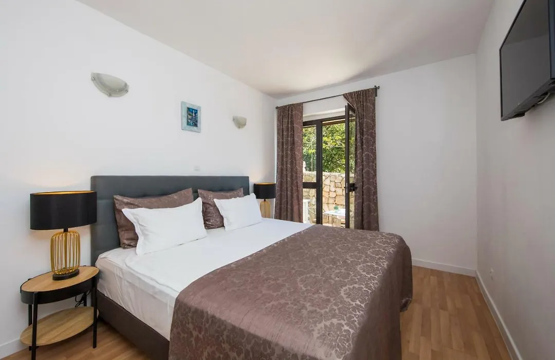 Villa Dard-1